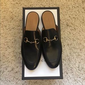 Brand NEW Gucci Princetown leather mules